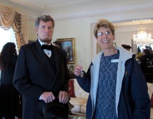 Abe Lincoln and me with the Gettysburg Address on the teaspoon