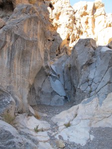 The first rock fall after the faux box canyon