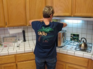 I also want to show you that I donned the appropriate attire for the Fiesta in wearing my new CJ’s Steak and Seafood t-shirt (not from Italy, but rather Princeville, Kauai)