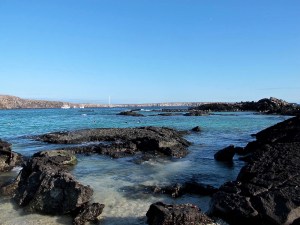 Darwin Bay was a pretty place and perhaps the warmest place we swam.