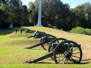 This is the Union Battery de Golyer that hammered the Confederate Great Redoubt across a ravine. (FYI-A Redoubt is a fort and in this case, a massive earthwork)